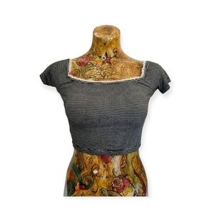 ASOS crop top black white short sleeve stretch Size 4